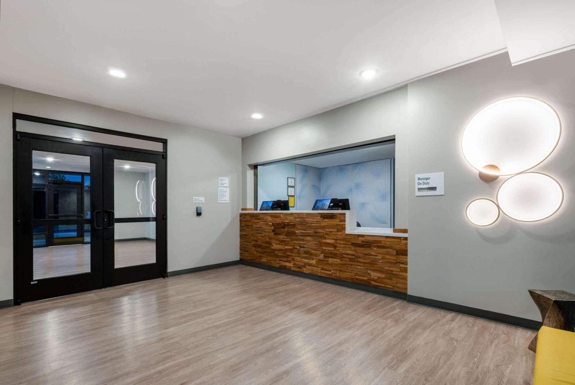 Echo Suites Extended Stay By Wyndham Nashville/ Gallatin Exterior photo